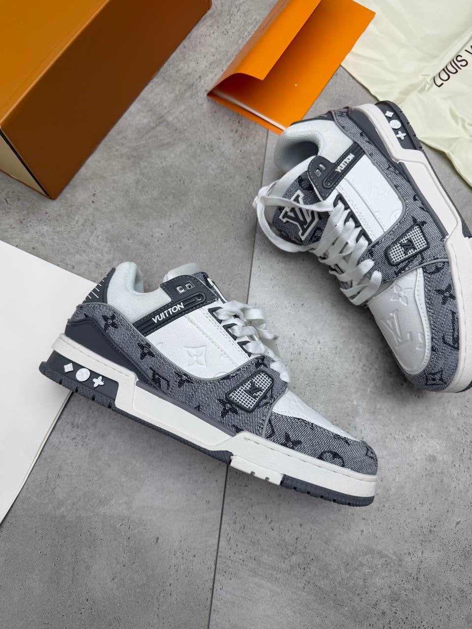 LV Trainer