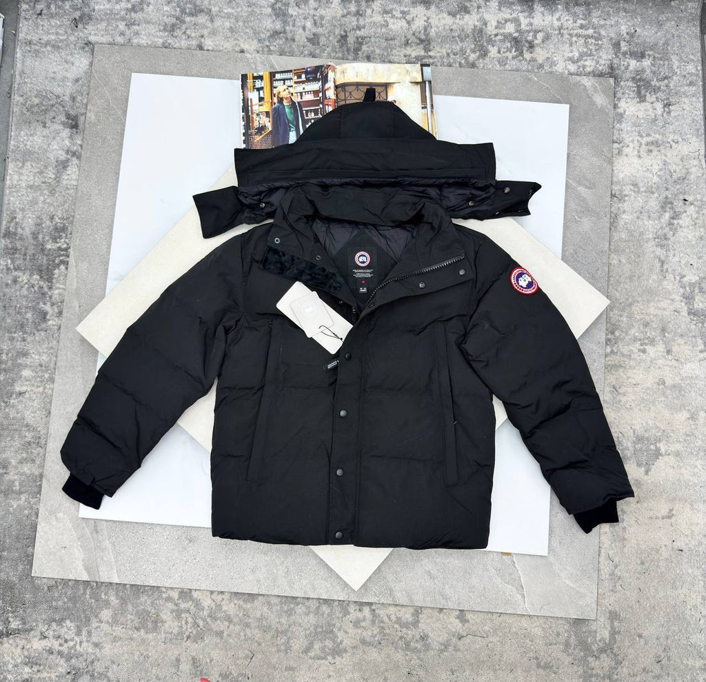 Canada Goose Coat with Detachable Fur