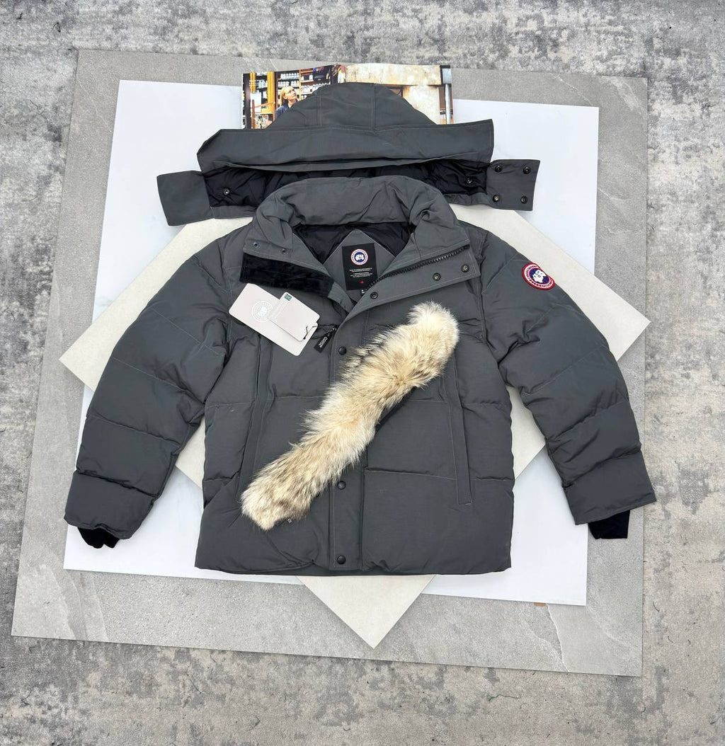 Canada Goose Coat with Detachable Fur